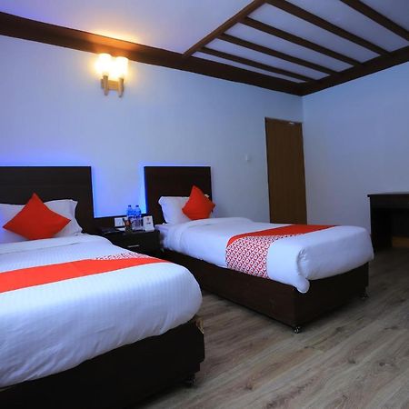 Dharampur Oyo 591 Hotel Blue Moon المظهر الخارجي الصورة