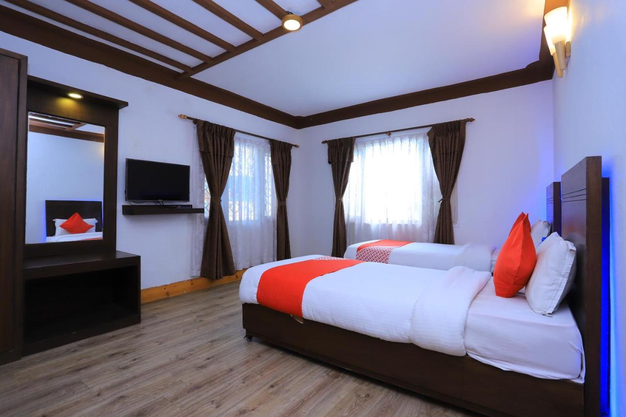 Dharampur Oyo 591 Hotel Blue Moon المظهر الخارجي الصورة