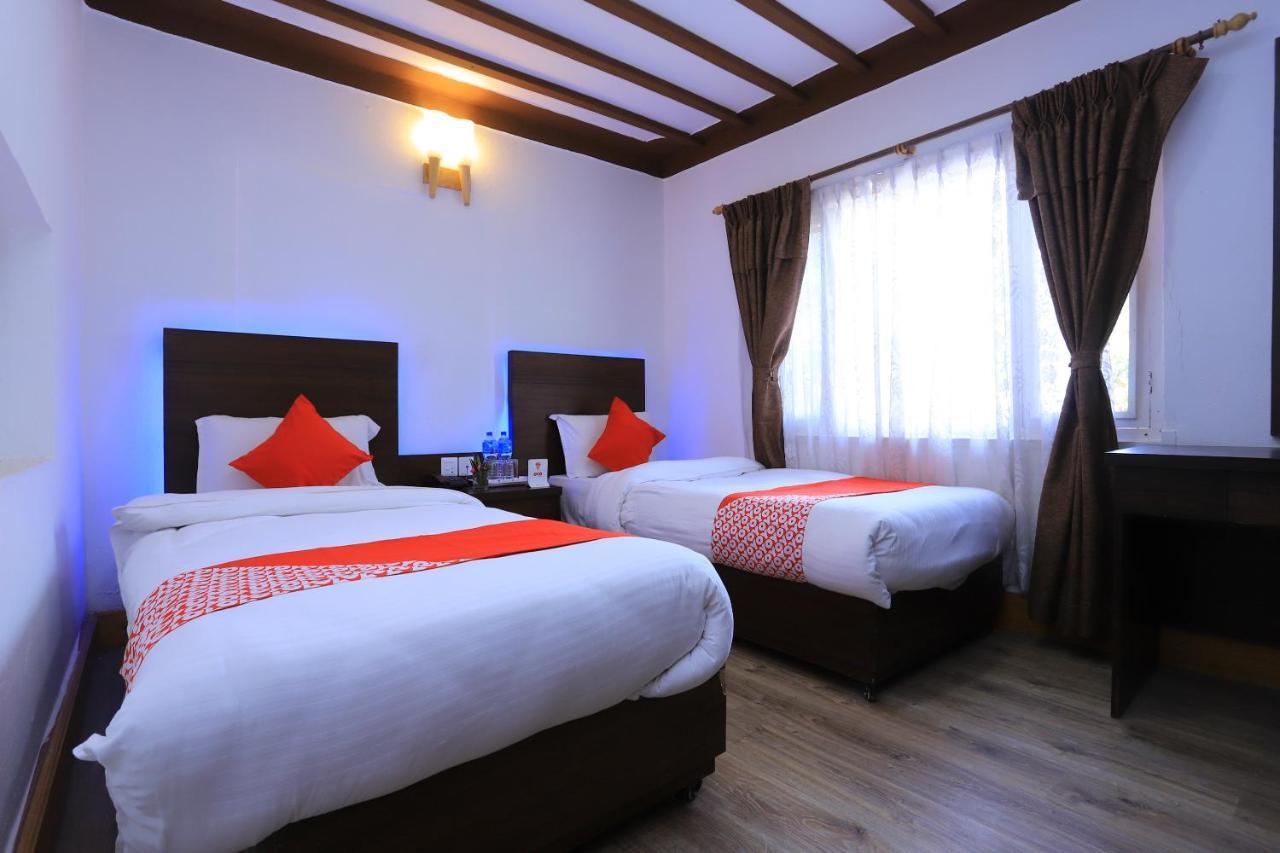 Dharampur Oyo 591 Hotel Blue Moon المظهر الخارجي الصورة