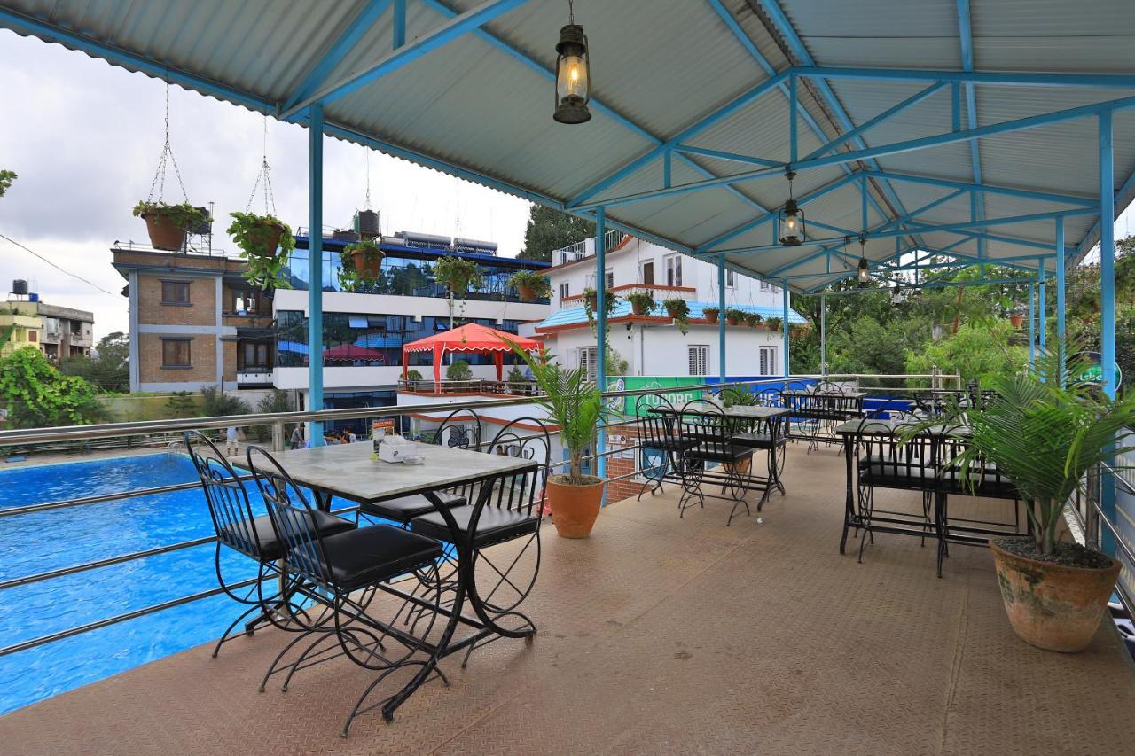 Dharampur Oyo 591 Hotel Blue Moon المظهر الخارجي الصورة